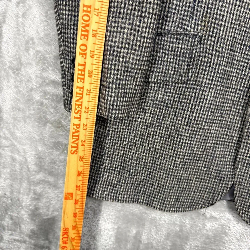 Vtg Harris Tweed Blazer Mens 42R Gray Scottish Virgin Wool Hand Woven The Bay